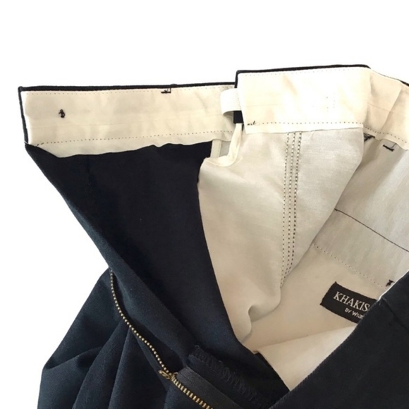 Wrangler W38 L30 Flat Front Black Khakis - Picture 7 of 8